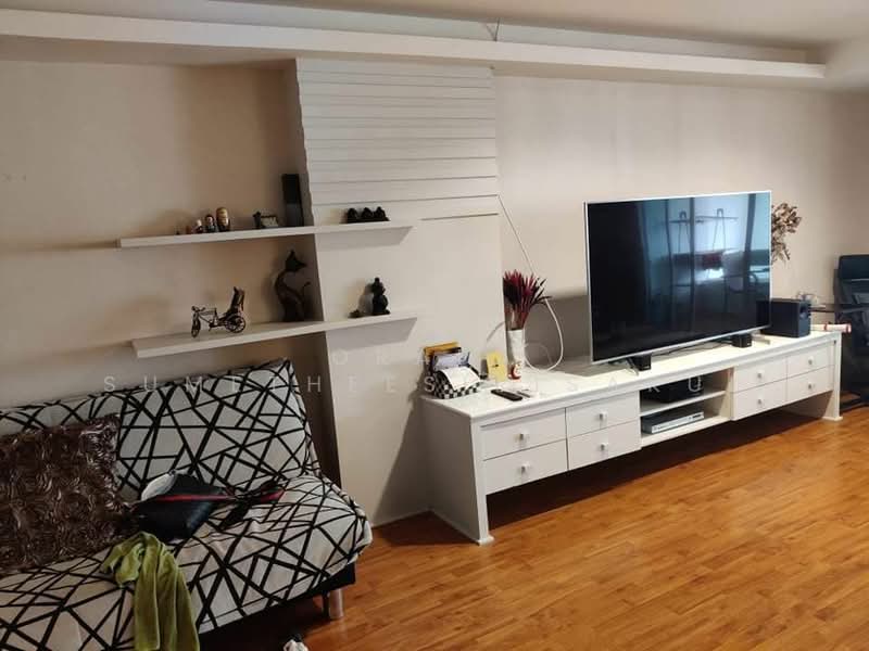 Crystal Garden, Bangkok, 217 Sukhumvit 4 Alley, Khlong Toei, Khlong Toei, Bangkok, 2 Bedrooms, 110 sqm, Condo For Sale, by Orapa Sumetheesirisakul, 500151559 - DDproperty.com