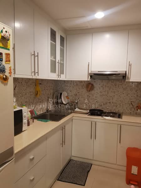 Crystal Garden Condominium : คริสตัล การ์เด้น, กรุงเทพ, 217 ถนนสุขุมวิท ซอย 4, คลองเตย, คลองเตย, กรุงเทพ, 110 ตร.ม., คอนโด ขาย, โดย Orapa Sumetheesirisakul, 500151559 - DDproperty.com