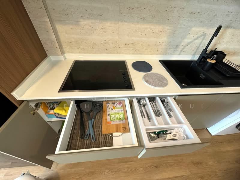 J.C. Tower, Bangkok, Soi Sukhumvit 55, Khlong Tan Nua, Watthana, Bangkok, 1 Bedroom, 55 sqm, Condo For Sale, by Orapa Sumetheesirisakul, 500151561 - DDproperty.com