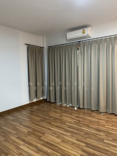 3-BR House, Bangkok, Dok Mai, Prawet, Bangkok, 3 Bedrooms, 115 sqm, Single Detached House For Sale, by Manapong Phromphitak, 500151573 - DDproperty.com