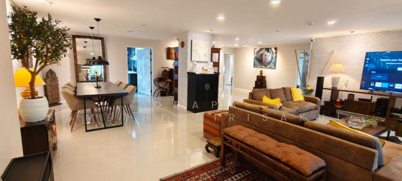 Beverly Tower, Bangkok, 52 Soi Chai Yot, Khlongtoei Nua, Watthana, Bangkok, 3 Bedrooms, 240 sqm, Condo For Sale, by Orapa Sumetheesirisakul, 500151586 - DDproperty.com