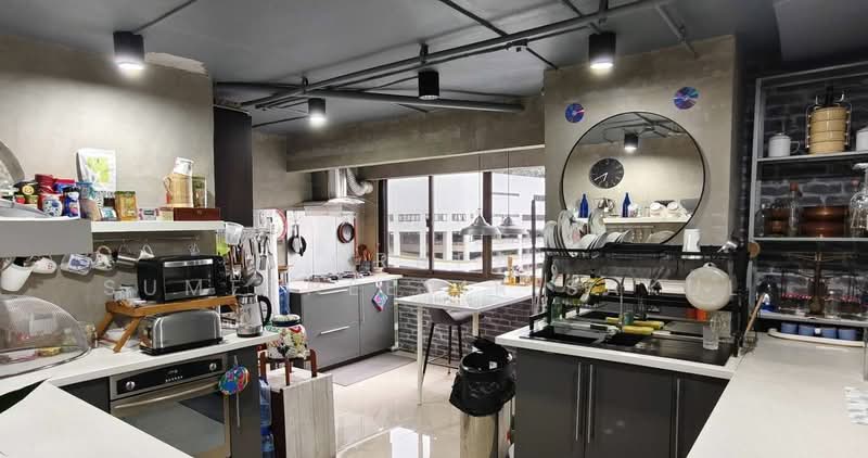 Beverly Tower, Bangkok, 52 Soi Chai Yot, Khlongtoei Nua, Watthana, Bangkok, 3 Bedrooms, 240 sqm, Condo For Sale, by Orapa Sumetheesirisakul, 500151586 - DDproperty.com