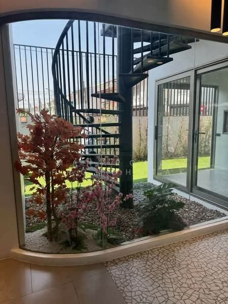 LUXE 35 Ratchada-Ladprao, Bangkok, Soi Lat Phrao 35, Lat Phrao Road, Chan Kasem, Chatuchak, Bangkok, 3 Bedrooms, 400 sqm, Townhouse For Sale, by Manapong Phromphitak, 500151592 - DDproperty.com