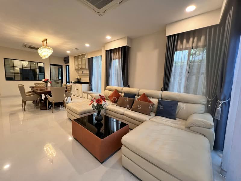 Nantawan Rama 9 - New Krungthepkreetha, Bangkok, Saphan Sung, Saphan Sung, Bangkok, 4 Bedrooms, 302 sqm, Single Detached House For Rent, by Intouch Abhinorasaeth, 500151595 - DDproperty.com
