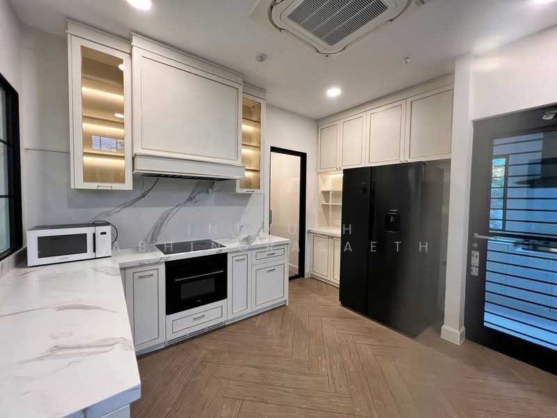 Nantawan Rama 9 - New Krungthepkreetha, Bangkok, Saphan Sung, Saphan Sung, Bangkok, 4 Bedrooms, 302 sqm, Single Detached House For Rent, by Intouch Abhinorasaeth, 500151595 - DDproperty.com
