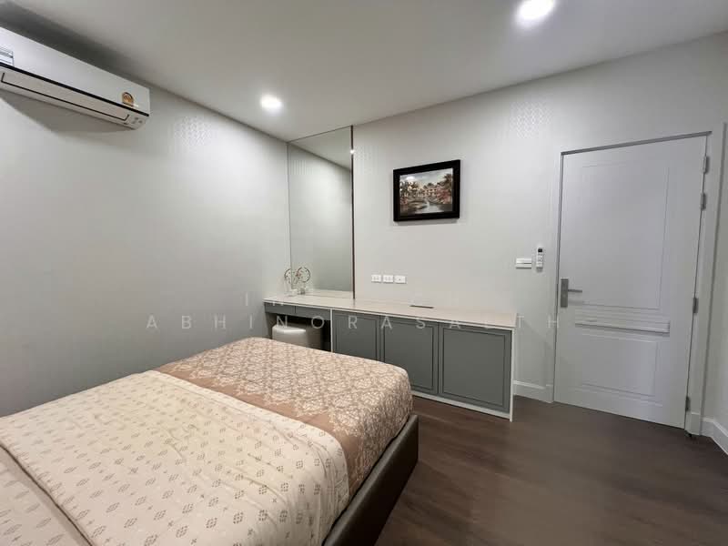 Nantawan Rama 9 - New Krungthepkreetha, Bangkok, Saphan Sung, Saphan Sung, Bangkok, 4 Bedrooms, 302 sqm, Single Detached House For Rent, by Intouch Abhinorasaeth, 500151595 - DDproperty.com