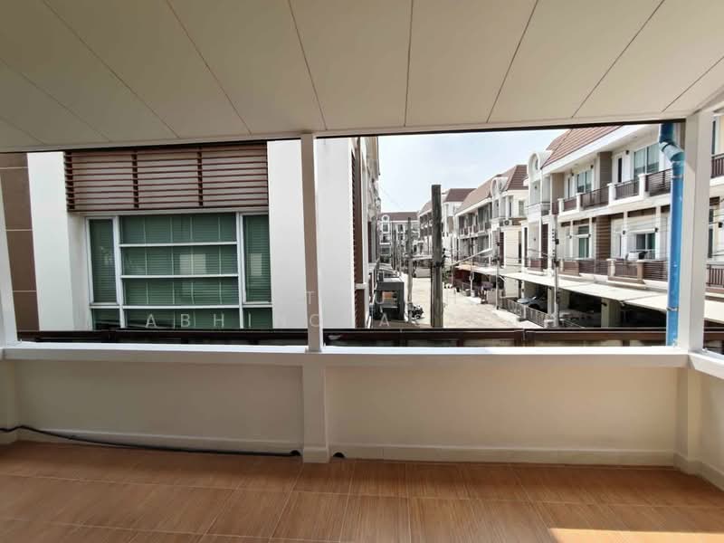 The Gentry Kaset-Nawamin, Bangkok, Soi Pho Kaew Yeak 4, Nawamin, Bueng Kum, Bangkok, 3 Bedrooms, 200 sqm, Single Detached House For Sale, by Intouch Abhinorasaeth, 500151614 - DDproperty.com