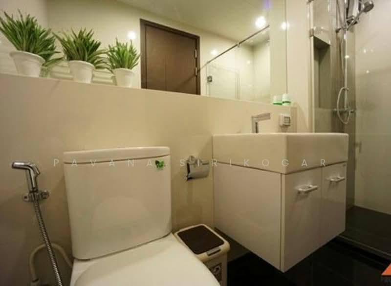 Rhythm Sathorn-Narathiwas, Bangkok, 651 Naradhiwas Rajanagarindra Road, Thung Maha Mek, Sathon, Bangkok, 2 Bedrooms, 61 sqm, Condo For Rent, by Pavana Sirikogar, 500151624 - DDproperty.com