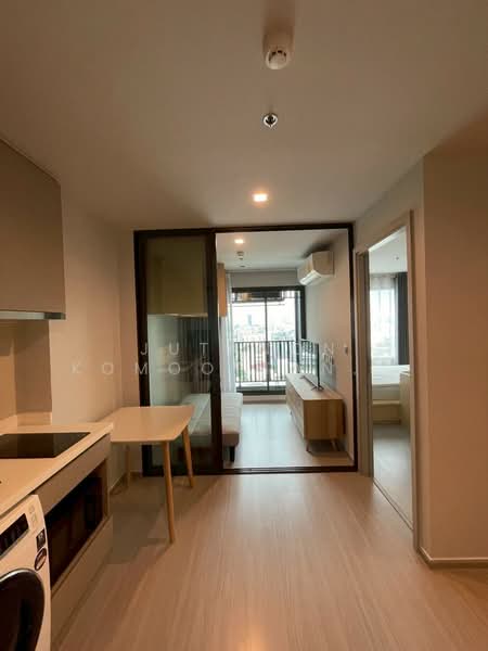Life Ladprao, Bangkok, 992 Ladprao Road, Jom Phon, Chatuchak, Bangkok, 1 Bedroom, 35 sqm, Condo For Rent, by Jutanon Komoottanaruk, 500151639 - DDproperty.com