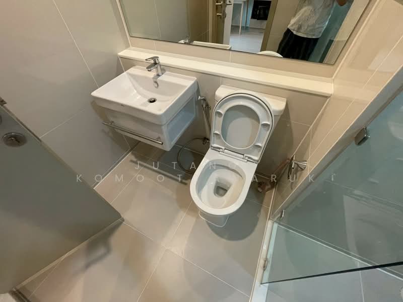 Life Ladprao, Bangkok, 992 Ladprao Road, Jom Phon, Chatuchak, Bangkok, 1 Bedroom, 35 sqm, Condo For Rent, by Jutanon Komoottanaruk, 500151639 - DDproperty.com