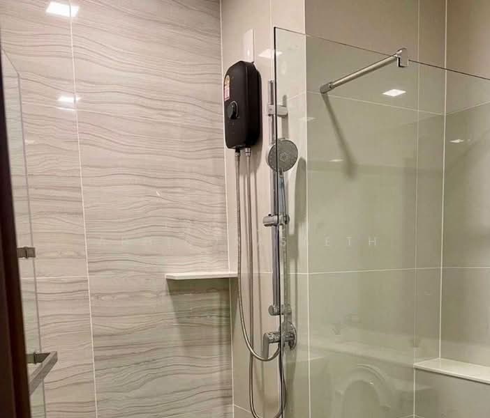 Life Phahon-Ladprao, Bangkok, 996 Phahonyothin Road, Jom Phon, Chatuchak, Bangkok, Studio, 29 sqm, Condo For Rent, by Intouch Abhinorasaeth, 500151641 - DDproperty.com