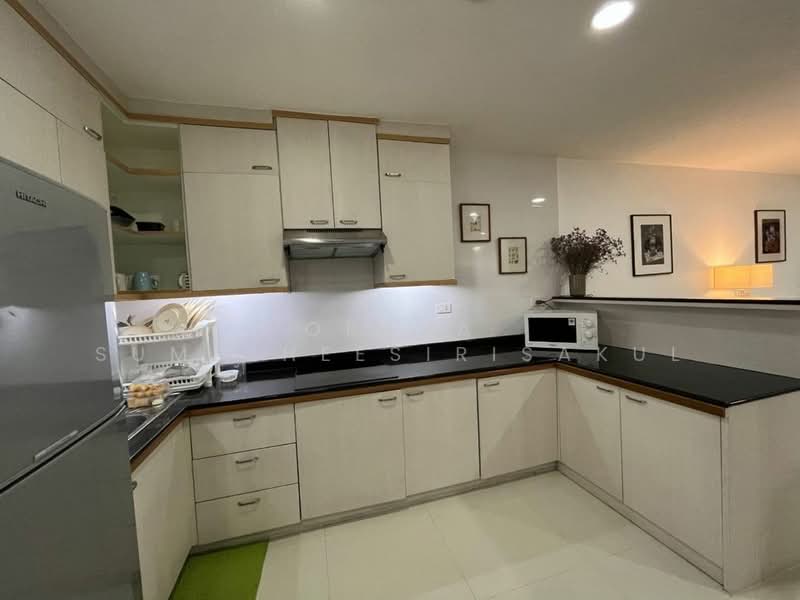Baan Ploenchit, Bangkok, Soi Ruamrudee 2 Ploenchit Road, Lumphini, Pathum Wan, Bangkok, 2 Bedrooms, 100 sqm, Condo For Sale, by Orapa Sumetheesirisakul, 500151657 - DDproperty.com