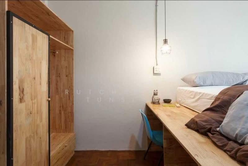 ทาวน์เฮ้าส์ให้เช่า – ใกล้สนามกอล์ฟลานนา เพียง 5 นาที ค่าเช่า 25,000 บาท / เดือน รหัสทรัพย์ : No.4H17, Chiang Mai, Chang Phuak, Muang Chiang Mai, Chiang Mai, 3 Bedrooms, 110 sqm, Townhouse For Rent, by Rutchaporn Tunsiri, 500151673 - DDproperty.com