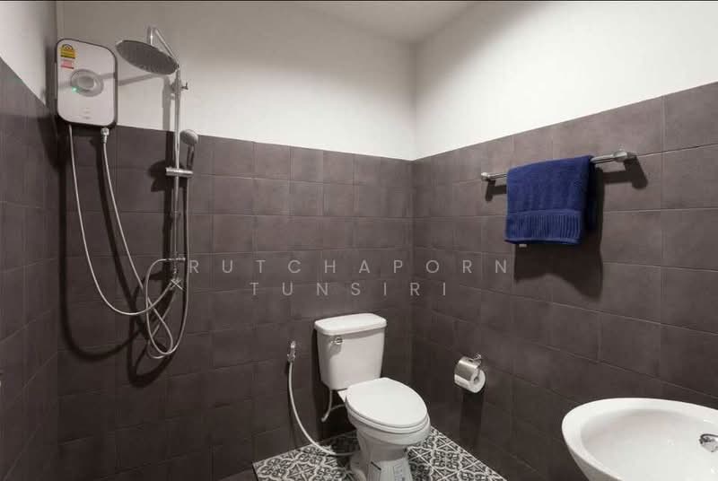 ทาวน์เฮ้าส์ให้เช่า – ใกล้สนามกอล์ฟลานนา เพียง 5 นาที ค่าเช่า 25,000 บาท / เดือน รหัสทรัพย์ : No.4H17, เชียงใหม่, ช้างเผือก, เมืองเชียงใหม่, เชียงใหม่, 110 ตร.ม., ทาวน์เฮ้าส์ ให้เช่า, โดย Rutchaporn Tunsiri, 500151673 - DDproperty.com