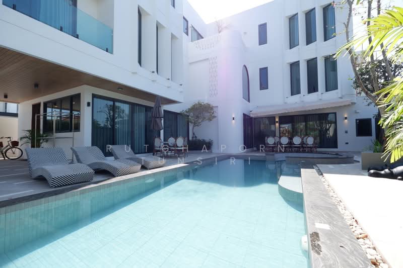 Pool Villa ให้เช่า – ใกล้เซ็นทรัลเฟสติวัล เพียง 10 นาที ค่าเช่า 200,000 บาท / เดือน รหัสทรัพย์ : No., เชียงใหม่, สันพระเนตร, สันทราย, เชียงใหม่, 200 ตร.ม., บ้านเดี่ยว ให้เช่า, โดย Rutchaporn Tunsiri, 500151701 - DDproperty.com