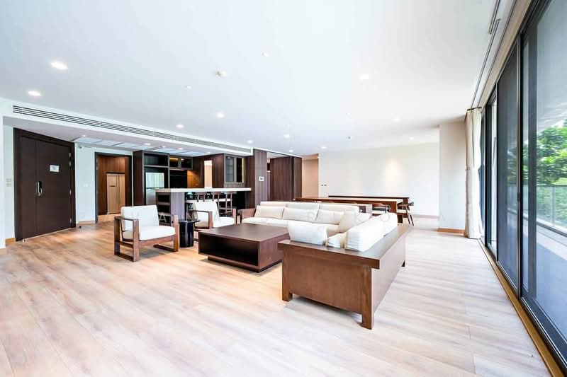 Park Court Sukhumvit 77, Bangkok, T77 Sukhumvit 77, Phra Kanong Nua, Watthana, Bangkok, 4 Bedrooms, 289 sqm, Condo For Rent, by Pavana Sirikogar, 500151703 - DDproperty.com