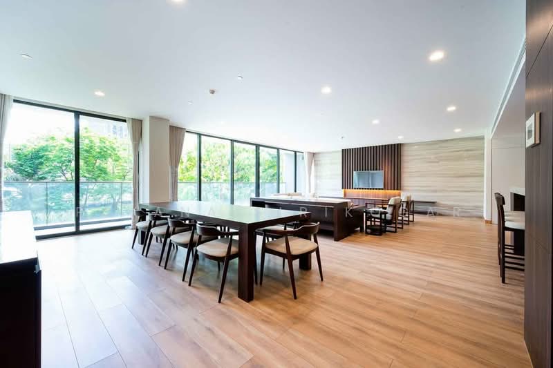 Park Court Sukhumvit 77, Bangkok, T77 Sukhumvit 77, Phra Kanong Nua, Watthana, Bangkok, 4 Bedrooms, 289 sqm, Condo For Rent, by Pavana Sirikogar, 500151703 - DDproperty.com