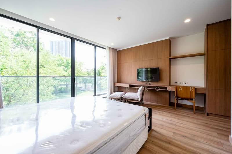 Park Court Sukhumvit 77, Bangkok, T77 Sukhumvit 77, Phra Kanong Nua, Watthana, Bangkok, 4 Bedrooms, 289 sqm, Condo For Rent, by Pavana Sirikogar, 500151703 - DDproperty.com