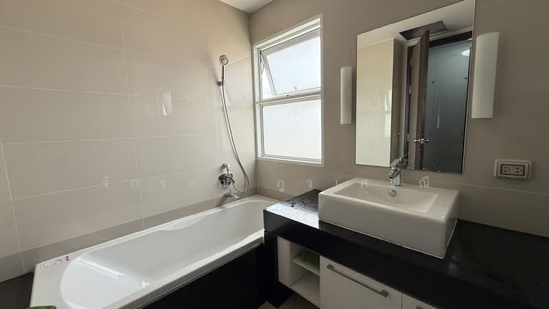 Supalai River Resort, Bangkok, 99 Charoennakhon Road, Samlae, Thon Buri, Bangkok, 5 Bedrooms, 253 sqm, Condo For Sale, by จักรภณ ภูวเศรณี, 500151715 - DDproperty.com