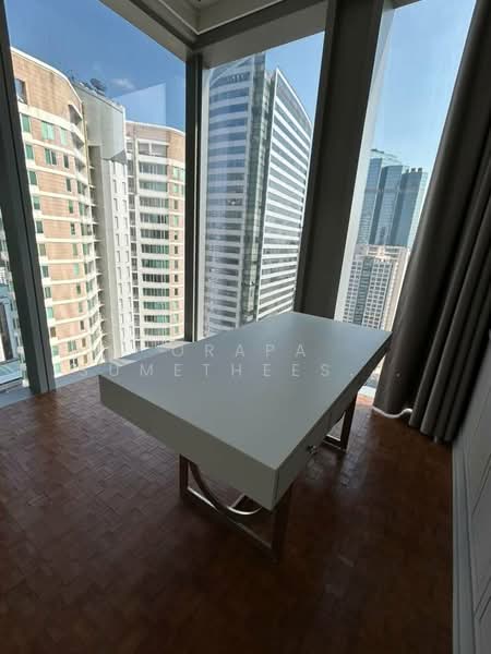 The Ritz-Carlton Residences, Bangkok, 114 Narathiwat Ratchanakarin Road, Silom, Bang Rak, Bangkok, 3 Bedrooms, 197 sqm, Condo For Sale, by Orapa Sumetheesirisakul, 500151718 - DDproperty.com