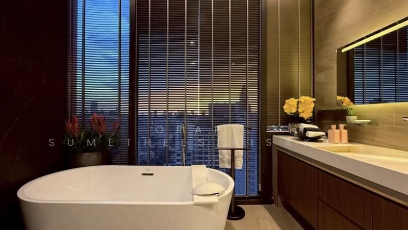 The Esse at Singha Complex : ดิ เอส แอท สิงห์ คอมเพล็กซ์, กรุงเทพ, 1788 ถนนเพชรบุรีตัดใหม่, คลองเตยเหนือ, วัฒนา, กรุงเทพ, 300 ตร.ม., คอนโด ขาย, โดย Orapa Sumetheesirisakul, 500151722 - DDproperty.com