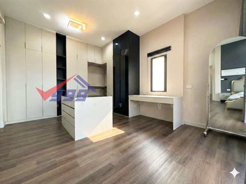 Bangkok Boulevard Bangna KM.5, Samut Prakan, Bang Na-Trat 37 Alley, Bang Kaeo, Bang Plee, Samut Prakan, 4 Bedrooms, 300 sqm, Single Detached House For Sale, by คุณรวีวรรณ อู่เงิน, 500151736 - DDproperty.com