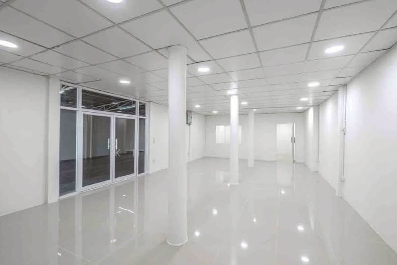 For Rent 5-Storey Commercial Building, Prime Location (SPSSR78), Bangkok, ถนน สรรพาวุธ, Bang Na Tai, Bang Na, Bangkok, , 350 sqm, Shophouse For Rent, by Khun Poon, 500151744 - DDproperty.com