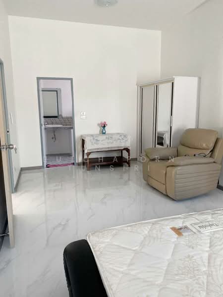 Pool Villa ให้เช่า ใกล้กาดฝรั่ง เพียง 5 นาที ค่าเช่า 45,000 บาท / เดือน รหัสทรัพย์ : No.14P015, Chiang Mai, Hang Dong, Hang Dong, Chiang Mai, 3 Bedrooms, 110 sqm, Single Detached House For Rent, by Rutchaporn Tunsiri, 500151747 - DDproperty.com