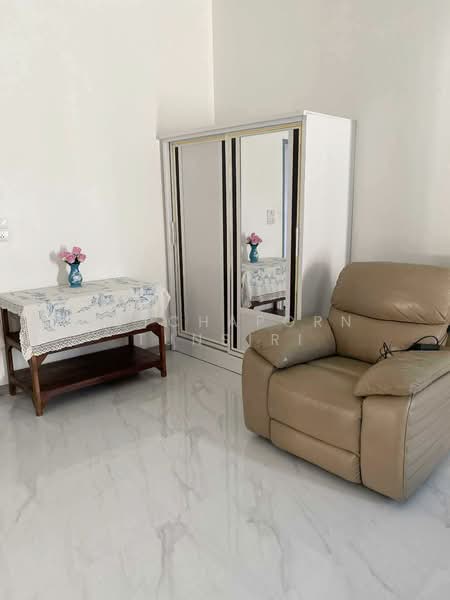 Pool Villa ให้เช่า ใกล้กาดฝรั่ง เพียง 5 นาที ค่าเช่า 45,000 บาท / เดือน รหัสทรัพย์ : No.14P015, Chiang Mai, Hang Dong, Hang Dong, Chiang Mai, 3 Bedrooms, 110 sqm, Single Detached House For Rent, by Rutchaporn Tunsiri, 500151747 - DDproperty.com