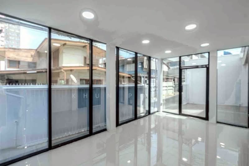 For Sale 5-Storey Commercial Building, Prime Location (SPSSR78), Bangkok, ถนน สรรพาวุธ, Bang Na Tai, Bang Na, Bangkok, , 350 sqm, Shophouse For Sale, by Khun Poon, 500151770 - DDproperty.com