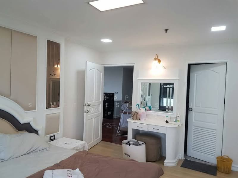 Baan Phrom Phong, Bangkok, Soi Sukhumvit 39, Khlong Tan Nua, Watthana, Bangkok, 2 Bedrooms, 134 sqm, Condo For Sale, by Orapa Sumetheesirisakul, 500151786 - DDproperty.com