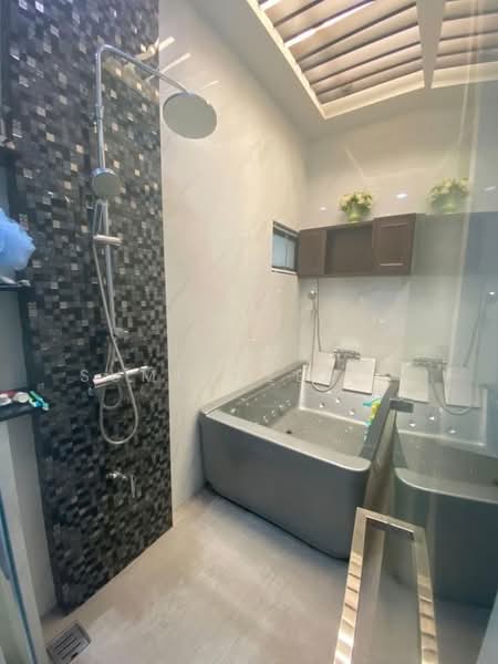 6-BR House, Bangkok, Praborommaharatchawang, Phra Nakhon, Bangkok, 6 Bedrooms, 1,120 sqm, Single Detached House For Sale, by Orapa Sumetheesirisakul, 500151789 - DDproperty.com