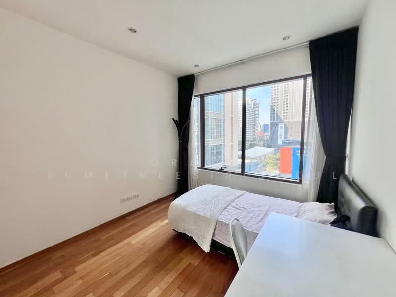 The Emporio Place, Bangkok, 93 Soi Sukhumvit 24, Sukhumvit Road, Khong Tan, Khlong Toei, Bangkok, 3 Bedrooms, 162 sqm, Condo For Sale, by Orapa Sumetheesirisakul, 500151806 - DDproperty.com