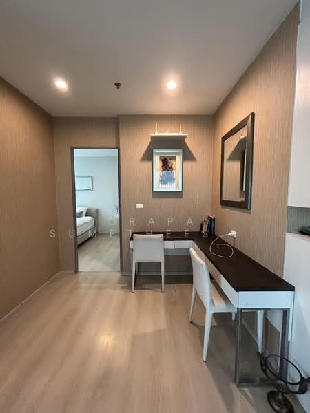 Life Ratchadapisek, Bangkok, 279 Ratchadapisaek Road, Huai Khwang, Huai Khwang, Bangkok, 2 Bedrooms, 65 sqm, Condo For Sale, by Orapa Sumetheesirisakul, 500151823 - DDproperty.com