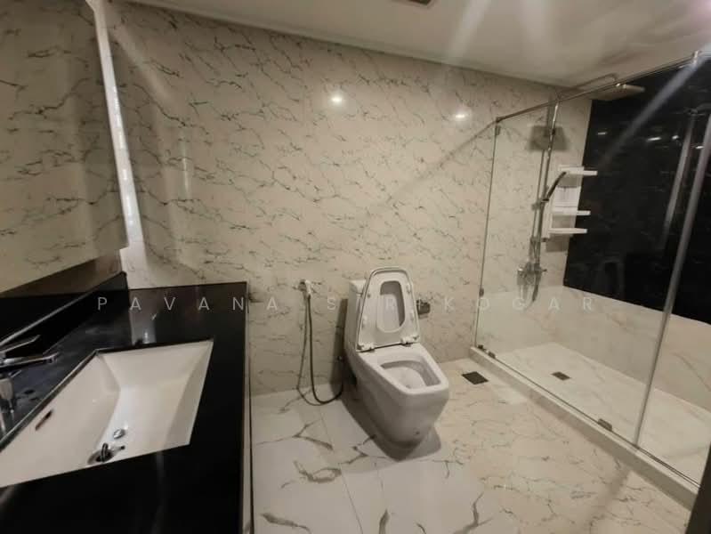 State Tower : อาคารสเตททาวเวอร์, กรุงเทพ, 1055 ถนนสีลม, สีลม, บางรัก, กรุงเทพ, 68 ตร.ม., คอนโด ให้เช่า, โดย Pavana Sirikogar, 500151900 - DDproperty.com