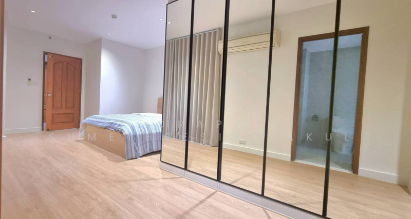 Las Colinas, Bangkok, Sukhumvit 21 Road, Khlongtoei Nua, Watthana, Bangkok, 2 Bedrooms, 167 sqm, Condo For Sale, by Orapa Sumetheesirisakul, 500151925 - DDproperty.com