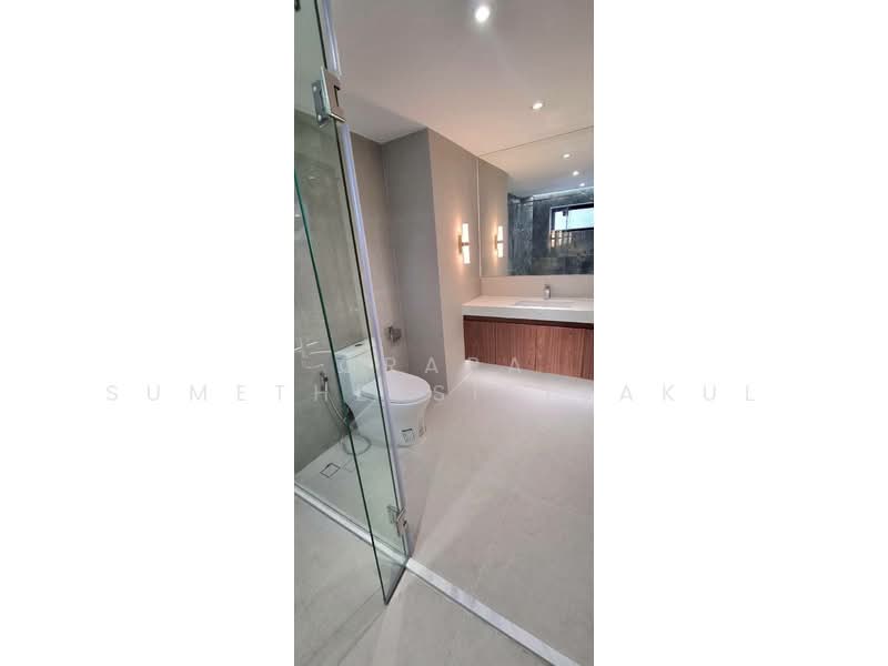 Las Colinas, Bangkok, Sukhumvit 21 Road, Khlongtoei Nua, Watthana, Bangkok, 2 Bedrooms, 167 sqm, Condo For Sale, by Orapa Sumetheesirisakul, 500151925 - DDproperty.com