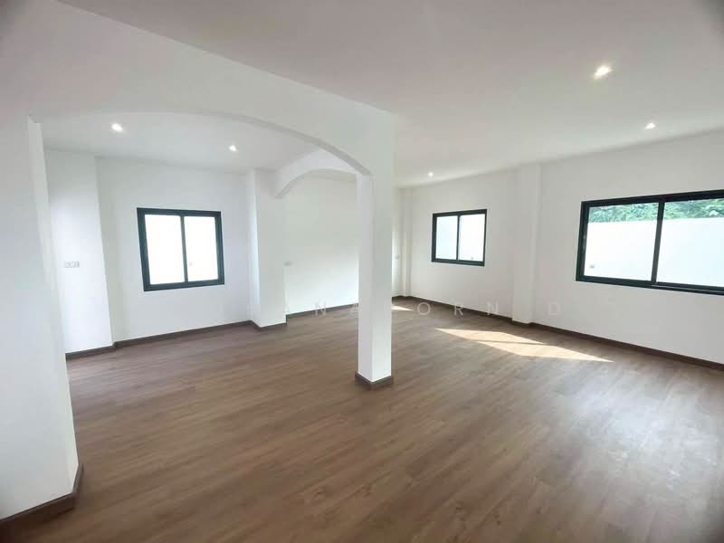 บ้านเดี่ยวลาดพร้าว 117, กรุงเทพ, คลองจั่น, บางกะปิ, กรุงเทพ, 210 ตร.ม., บ้านเดี่ยว ขาย, โดย Angsanaporn D, 500151967 - DDproperty.com