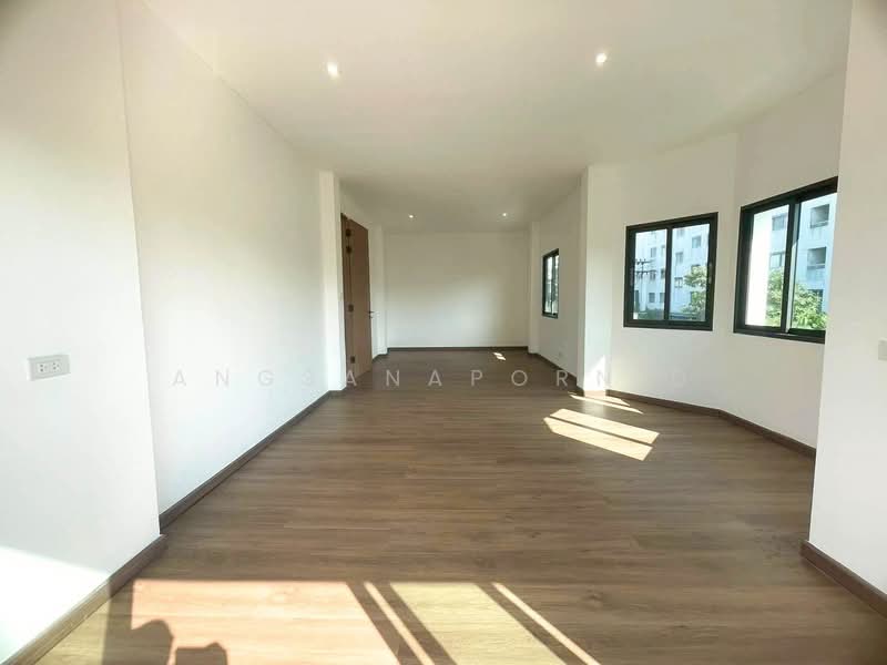 บ้านเดี่ยวลาดพร้าว 117, Bangkok, Khlong Chan, Bang Kapi, Bangkok, 3 Bedrooms, 210 sqm, Single Detached House For Sale, by Angsanaporn D, 500151967 - DDproperty.com