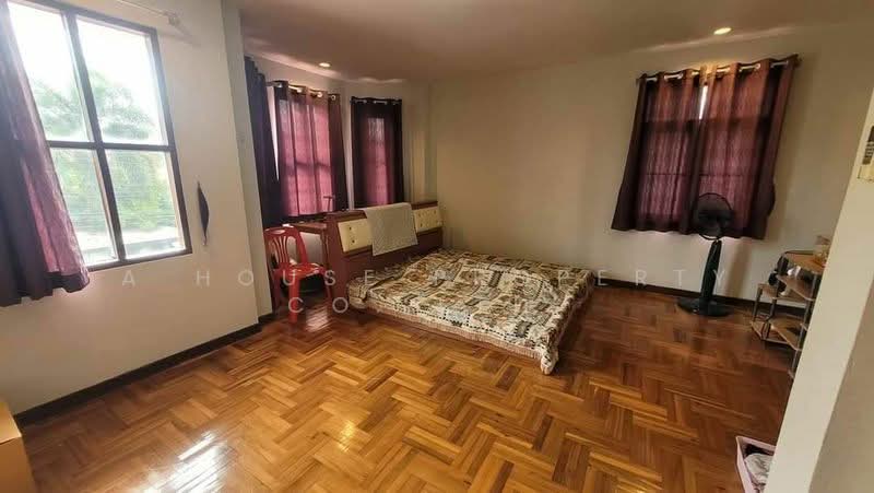 โครงการบ้านธาราริน :Thararin Village, Chon Buri (Pattaya), Surasak, Si Racha, Chon Buri (Pattaya), 4 Bedrooms, 224 sqm, Single Detached House For Sale, by A House Property Co.,Ltd., 500151968 - DDproperty.com