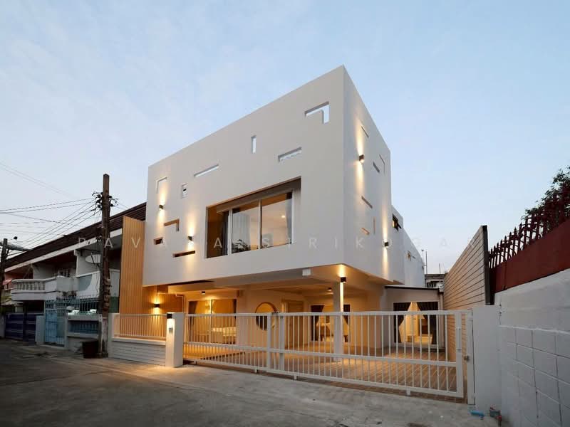 บ้าน 3-ห้องนอน, กรุงเทพ, พระโขนงเหนือ, วัฒนา, กรุงเทพ, 204 ตร.ม., บ้านเดี่ยว ให้เช่า, โดย Pavana Sirikogar, 500152027 - DDproperty.com