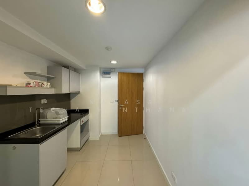 Zenith Place Sukhumvit 42: ซีนิธ เพลส สุขุมวิท 42, กรุงเทพ, ซอยสุขุมวิท 42 ถนนสุขุมวิท แขวงพระโขนง เขตคลองเตย กรุงเทพมหานคร, พระโขนง, คลองเตย, กรุงเทพ, 39 ตร.ม., คอนโด ขาย, โดย Natasa Techathonthanakhun, 500152045 - DDproperty.com