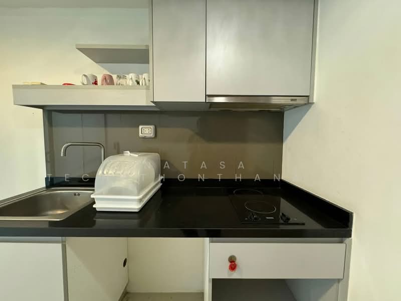 Zenith Place Sukhumvit 42, Bangkok, Sukhumvit Road, Phra Kanong, Khlong Toei, Bangkok, 1 Bedroom, 39 sqm, Condo For Sale, by Natasa Techathonthanakhun, 500152045 - DDproperty.com