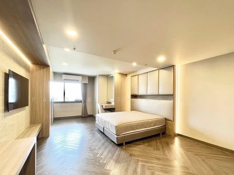 Crystal Garden, Bangkok, 217 Sukhumvit 4 Alley, Khlong Toei, Khlong Toei, Bangkok, 4 Bedrooms, 311 sqm, Condo For Rent, by Pavana Sirikogar, 500152049 - DDproperty.com