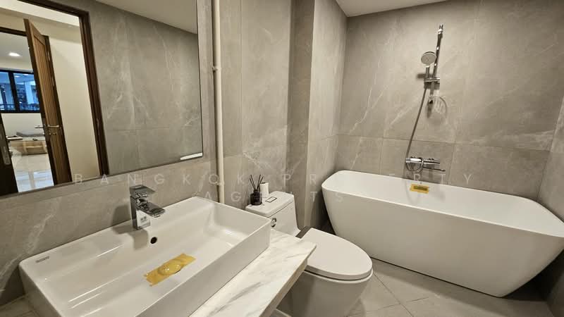 Royal Castle Pattanakarn : รอยัล คาสเทิล พัฒนาการ, กรุงเทพ, 701 หมู่บ้านปัญญา, สวนหลวง, สวนหลวง, กรุงเทพ, 160 ตร.ม., คอนโด ให้เช่า, โดย BANGKOK PROPERTY AGENTS, 500152068 - DDproperty.com