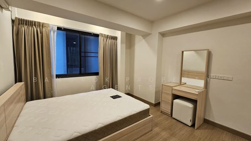 Royal Castle Pattanakarn, Bangkok, 701 Panya Village, Suan Luang, Suan Luang, Bangkok, 3 Bedrooms, 160 sqm, Condo For Rent, by BANGKOK PROPERTY AGENTS, 500152068 - DDproperty.com