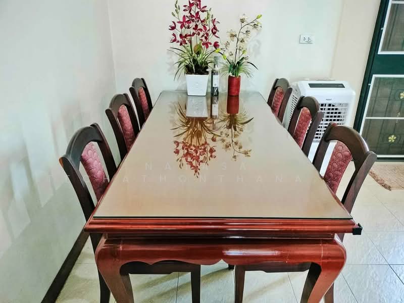 3-BR House, Bangkok, Bang Waek, Phasi Charoen, Bangkok, 3 Bedrooms, 150 sqm, Single Detached House For Sale, by Natasa Techathonthanakhun, 500152072 - DDproperty.com