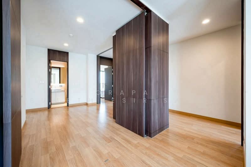 Park Court Sukhumvit 77, Bangkok, T77 Sukhumvit 77, Phra Kanong Nua, Watthana, Bangkok, 4 Bedrooms, 288 sqm, Condo For Sale, by Orapa Sumetheesirisakul, 500152095 - DDproperty.com