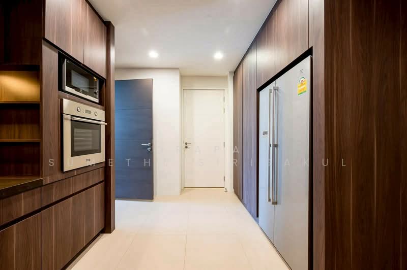 Park Court Sukhumvit 77, Bangkok, T77 Sukhumvit 77, Phra Kanong Nua, Watthana, Bangkok, 4 Bedrooms, 288 sqm, Condo For Sale, by Orapa Sumetheesirisakul, 500152095 - DDproperty.com