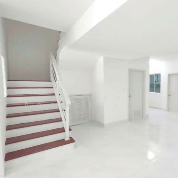 Pruksa Ville 33 Pinklao-Wongwaen 2, Nonthaburi, Kanchanapisek Road (Soi Wat Som Kliang-Wat Phraek), Plai Bang, Bang Kruai, Nonthaburi, 3 Bedrooms, 100 sqm, Townhouse For Sale, by The Best Property ณัฏฐ์, 500152104 - DDproperty.com